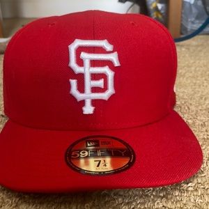 New Era 7 1/4 (57 cm) fitted San Francisco Giants hat. Style # 20140180